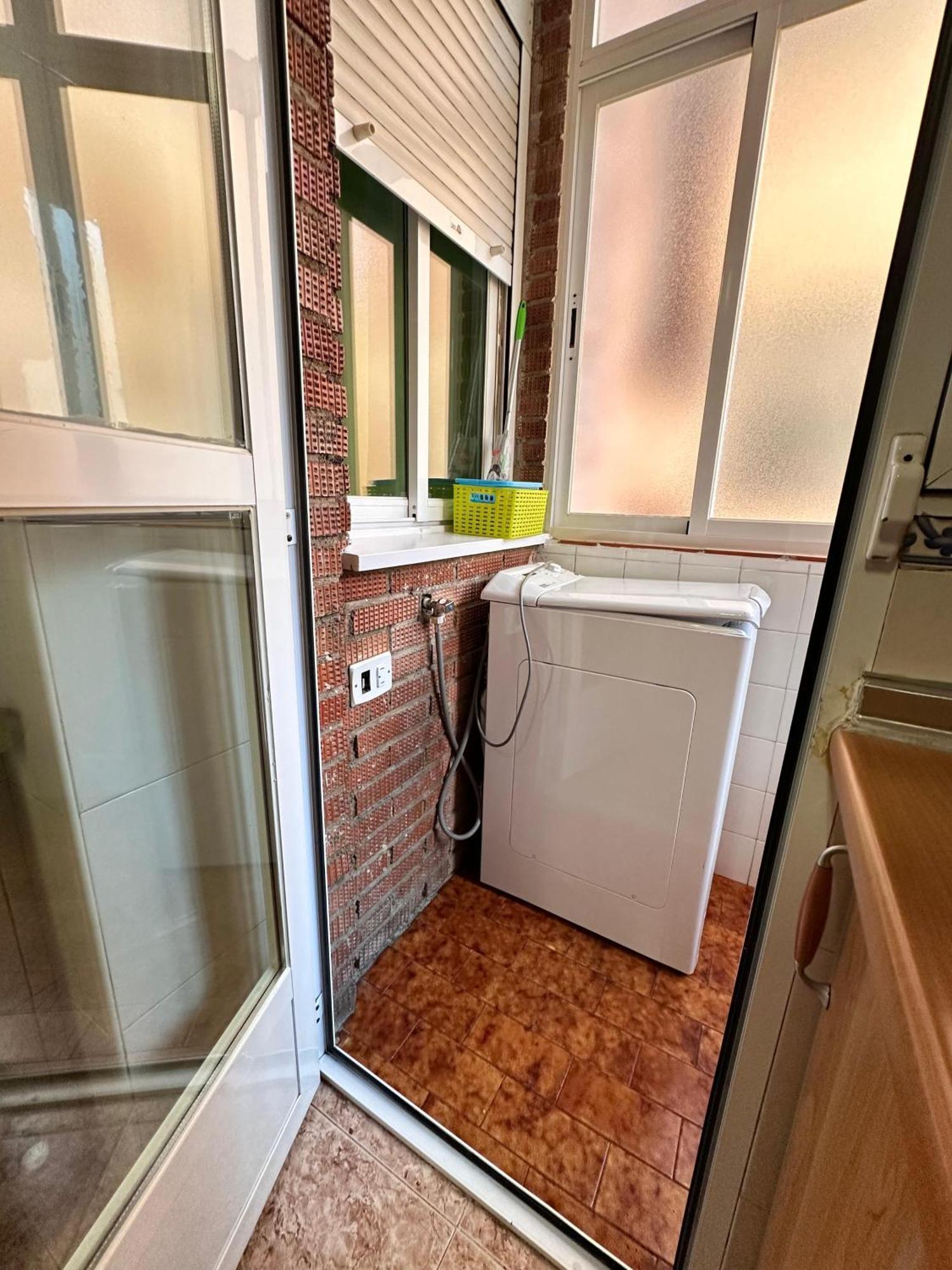 Piso 3 Y Parking Privado Apartamento